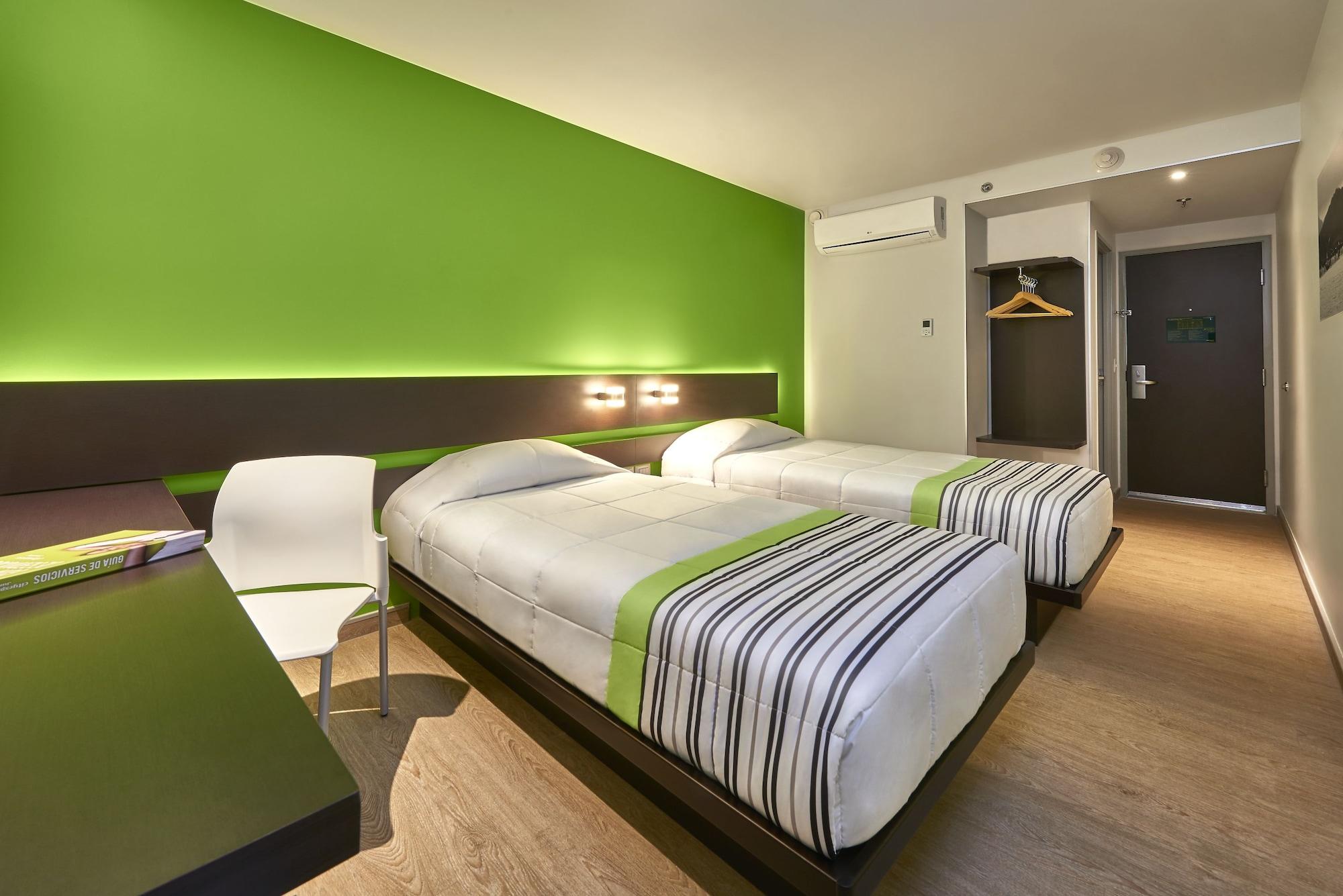 Express Junior By Marriott Cancún