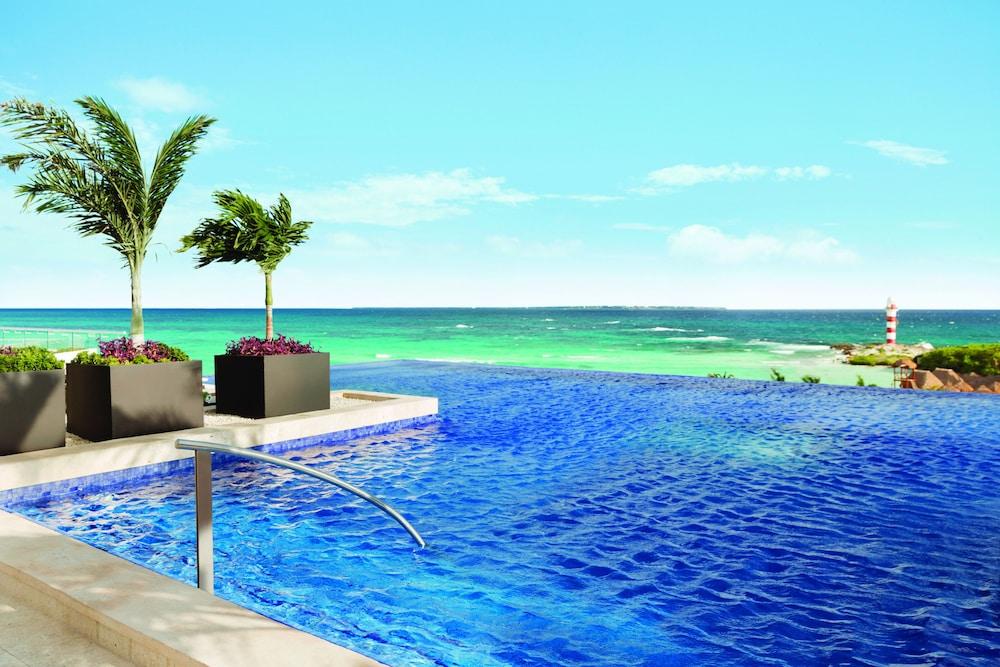 Resort Turquoize At Hyatt Ziva (adults Only) Cancún