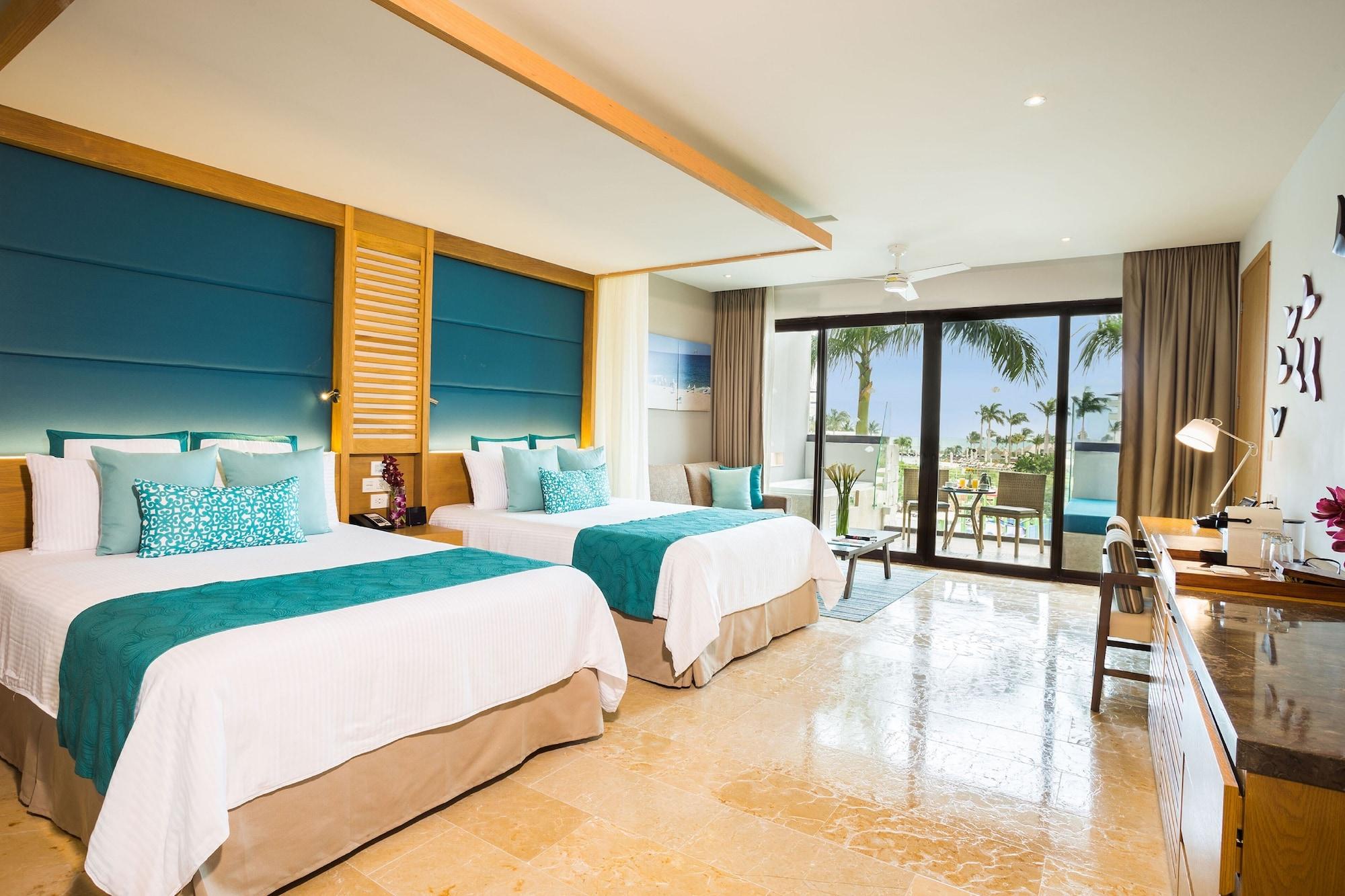 Resort Dreams Playa Mujeres Golf & 5*