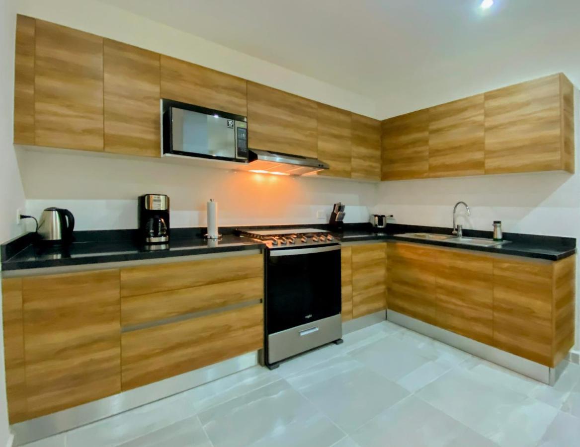 Kings - Big Modern House With Pool Сasa de vacaciones *