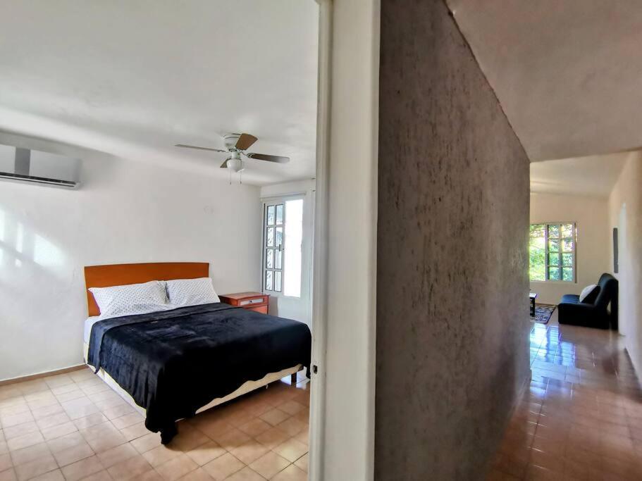 3 Bedrooms Queen Beds / Bonampak Ave. *