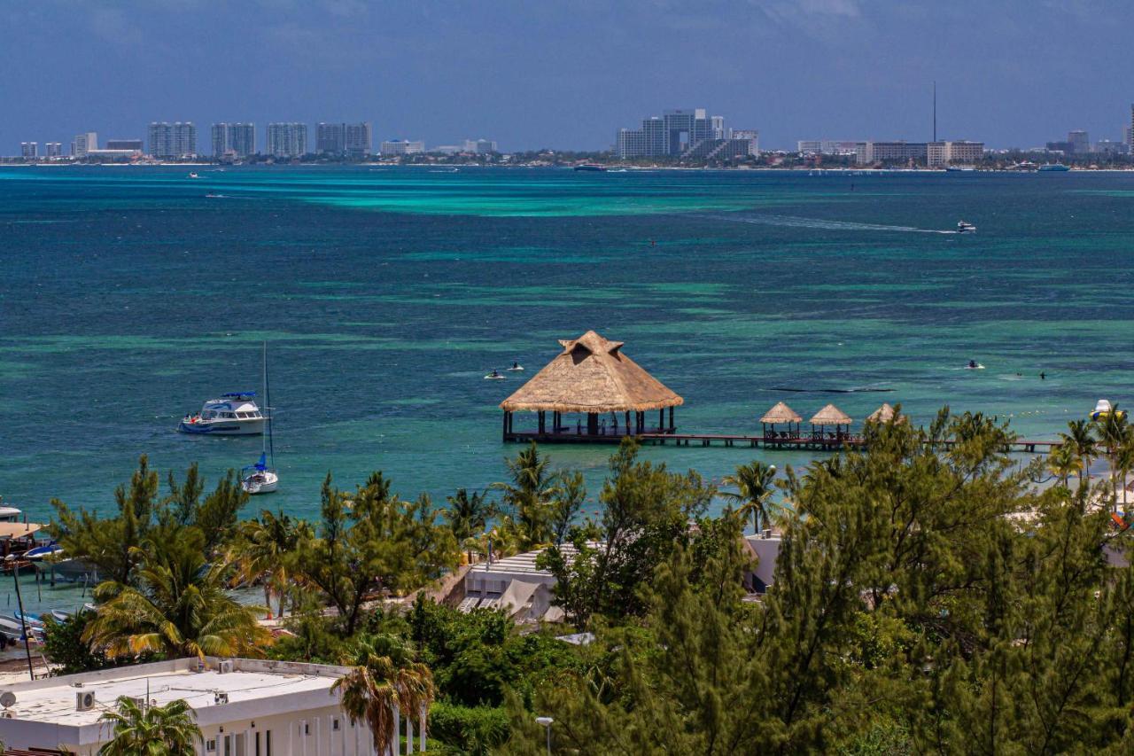 Amara Beachfront By The Sea