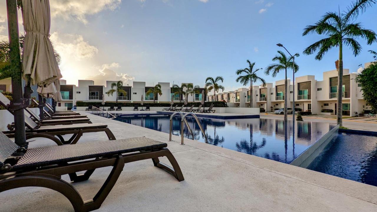 Kings - Big Modern House With Pool Сasa de vacaciones *