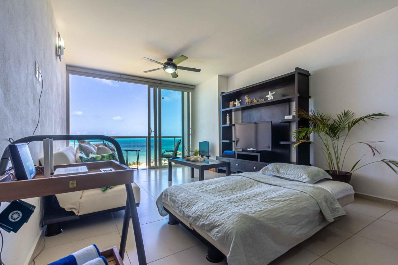 Amara Beachfront By The Sea *
