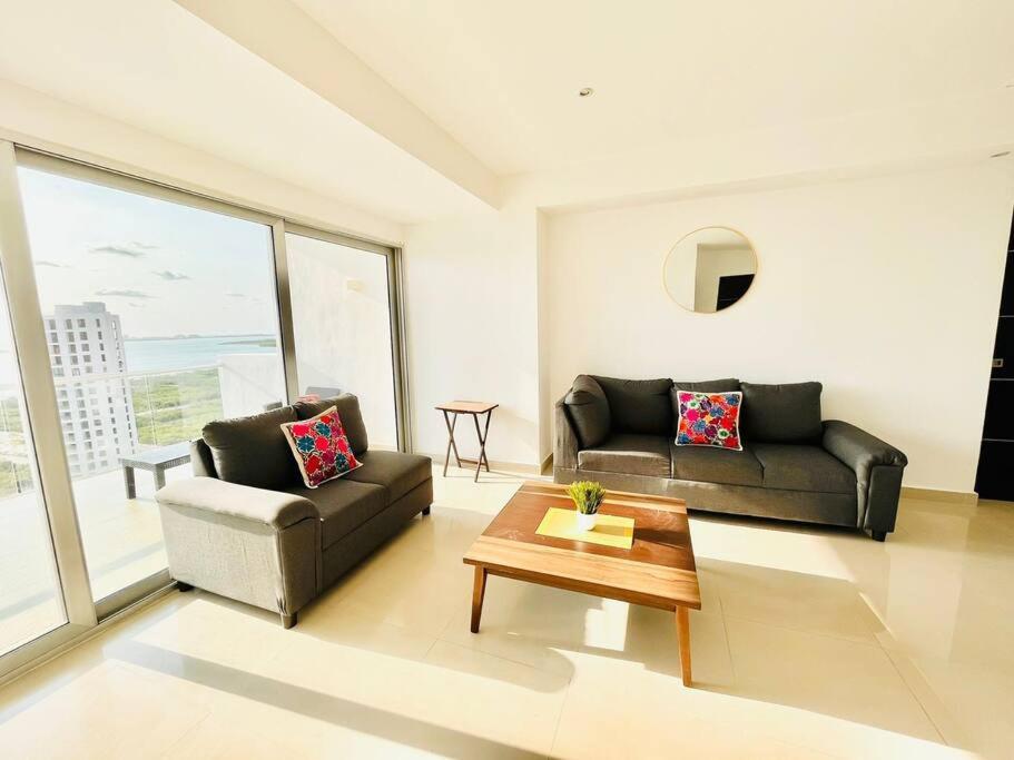 Amazing View 2 Bedroom Apto,5 Min To Hz,malldownstairs Ny1601 * Cancún