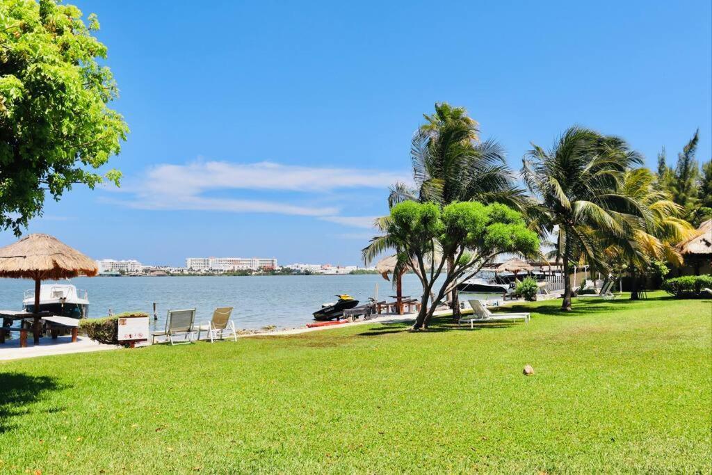 Relaxing View 2br Apto 15min Walking To The Genc3 * Cancún