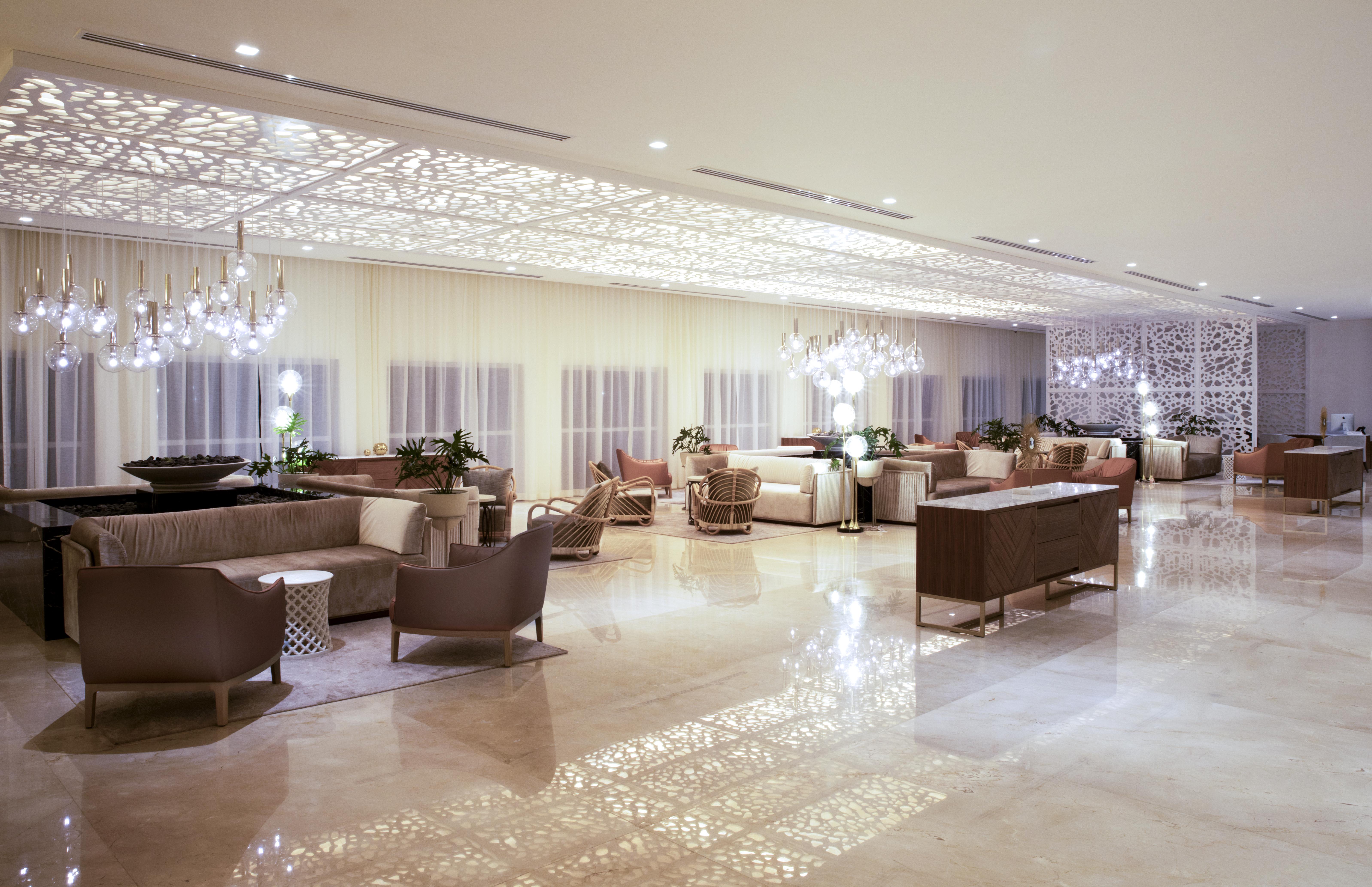 Le Blanc - Adults Only -