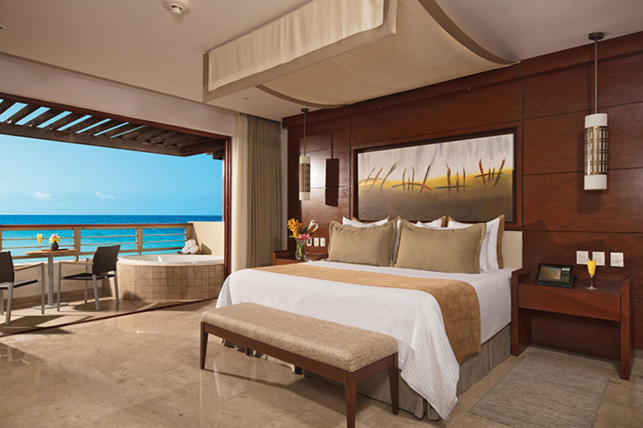 Secrets Playa Mujeres Golf & (adults Only)