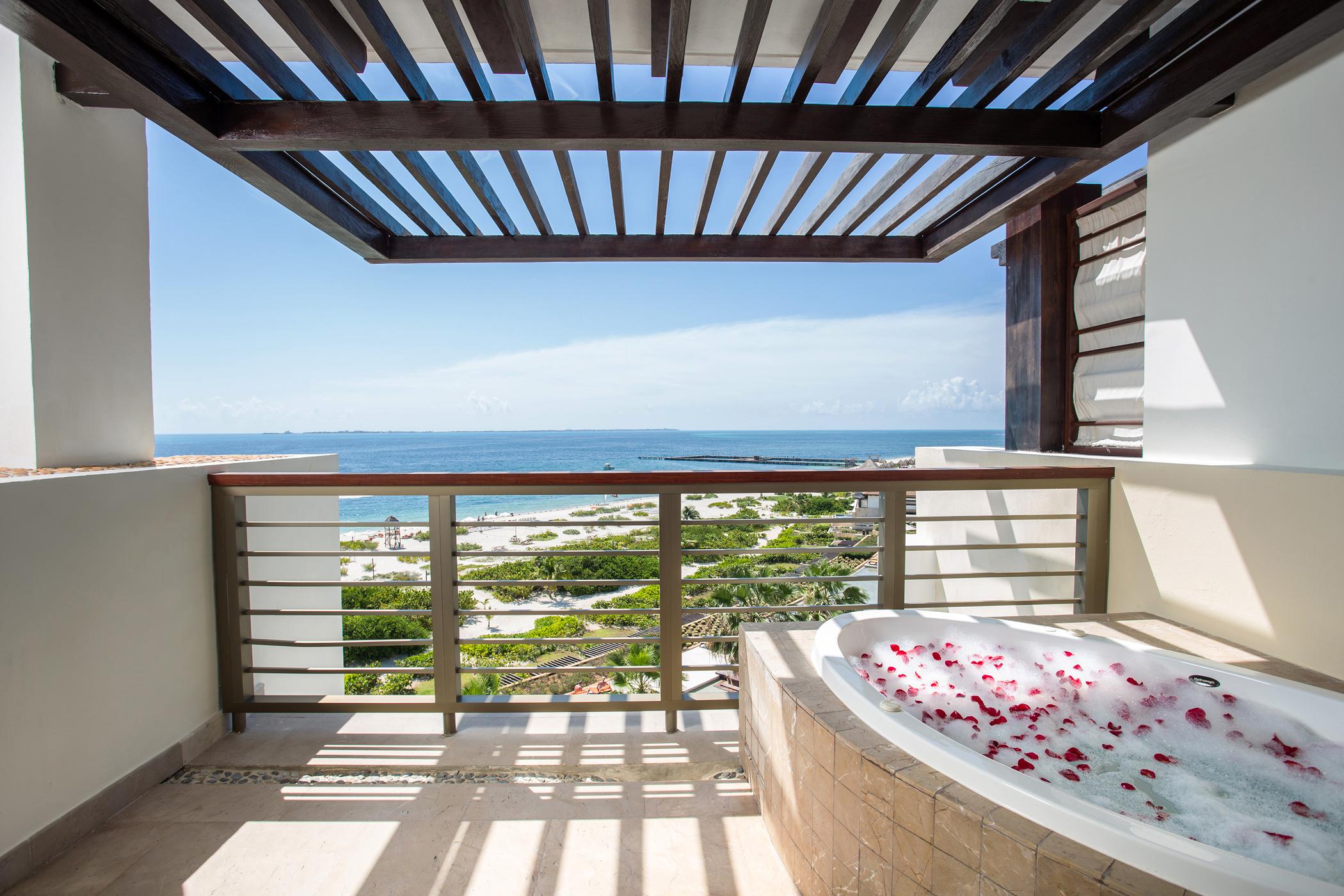 Secrets Playa Mujeres Golf & (adults Only) Resort