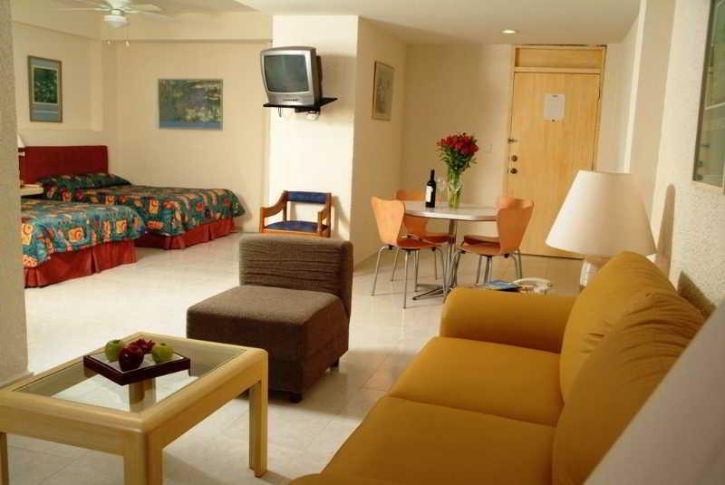 Hotel Y Nader Cancún