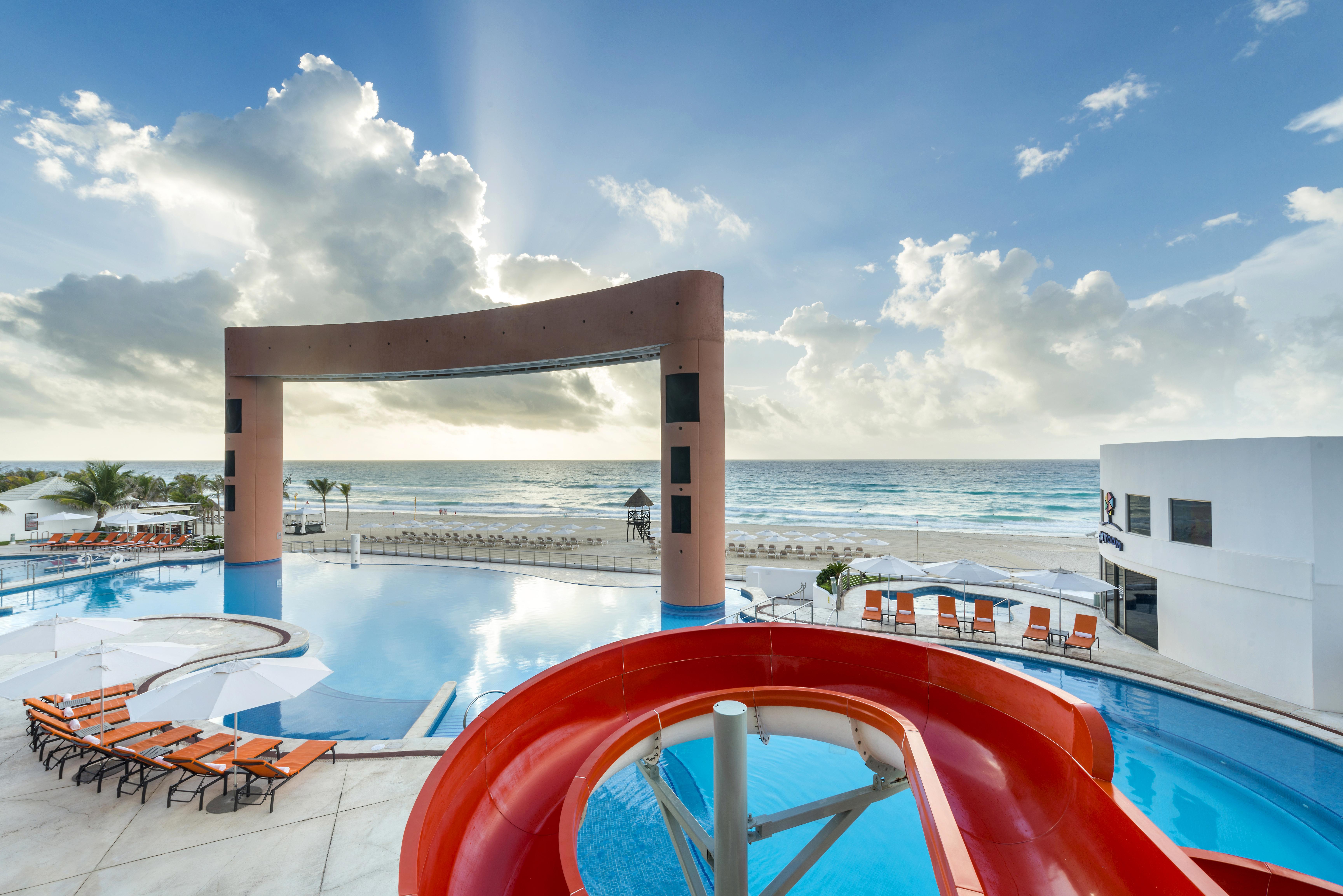 Palace Cancun