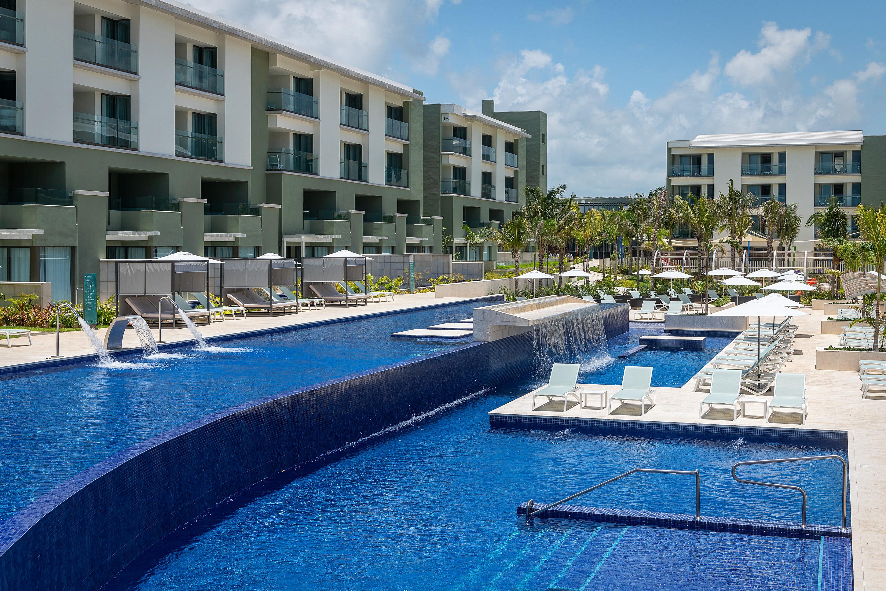 Catalonia Grand Costa Mujeres & 5* Cancún