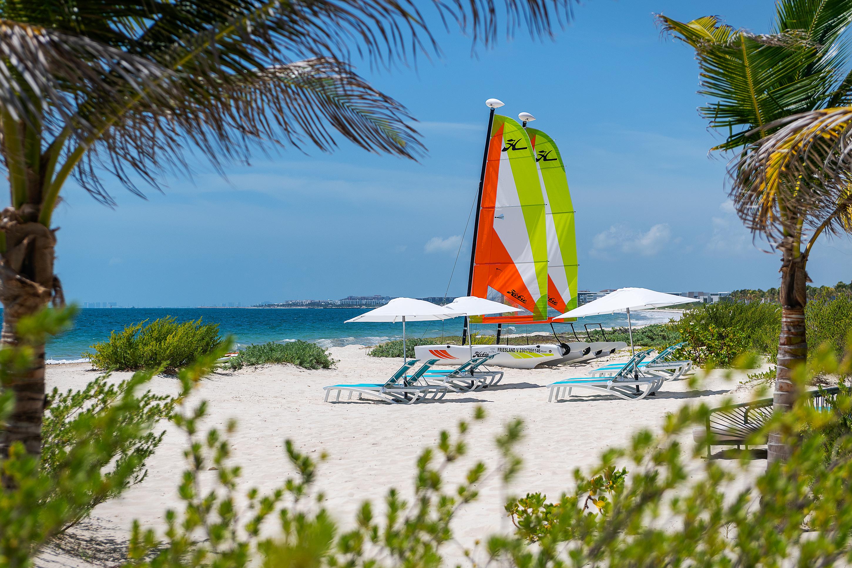 Resort Catalonia Grand Costa Mujeres &