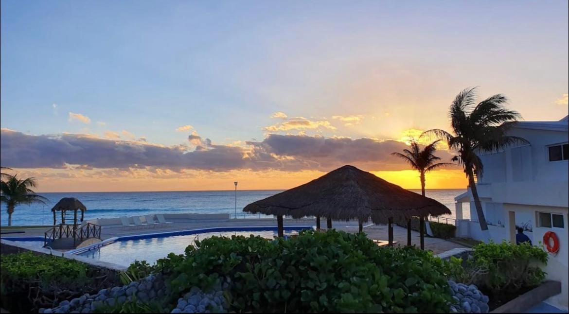 Brisas - By The Sea Apartamento Cancún