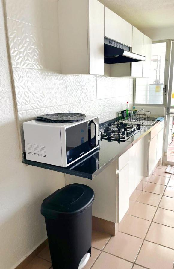 Casa De 2 Recs En Condominio Tranquilo Con Piscina Holiday home Cancun