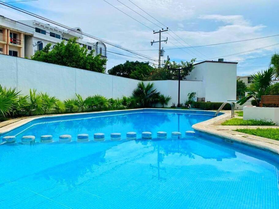 Casa De 2 Recs En Condominio Tranquilo Con Piscina * Cancun