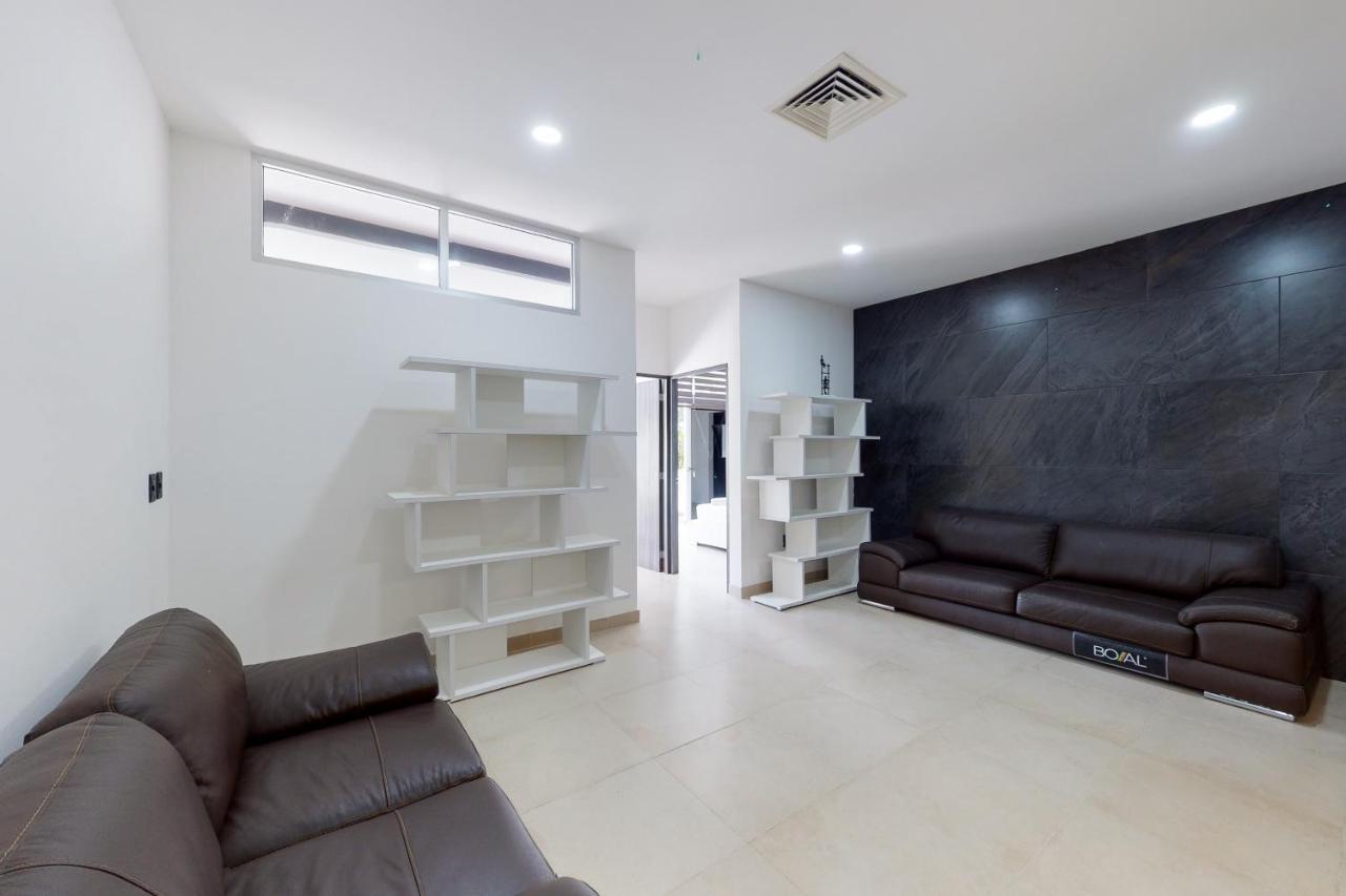 Malecon Vg02 At Torre Montevideo Apartment