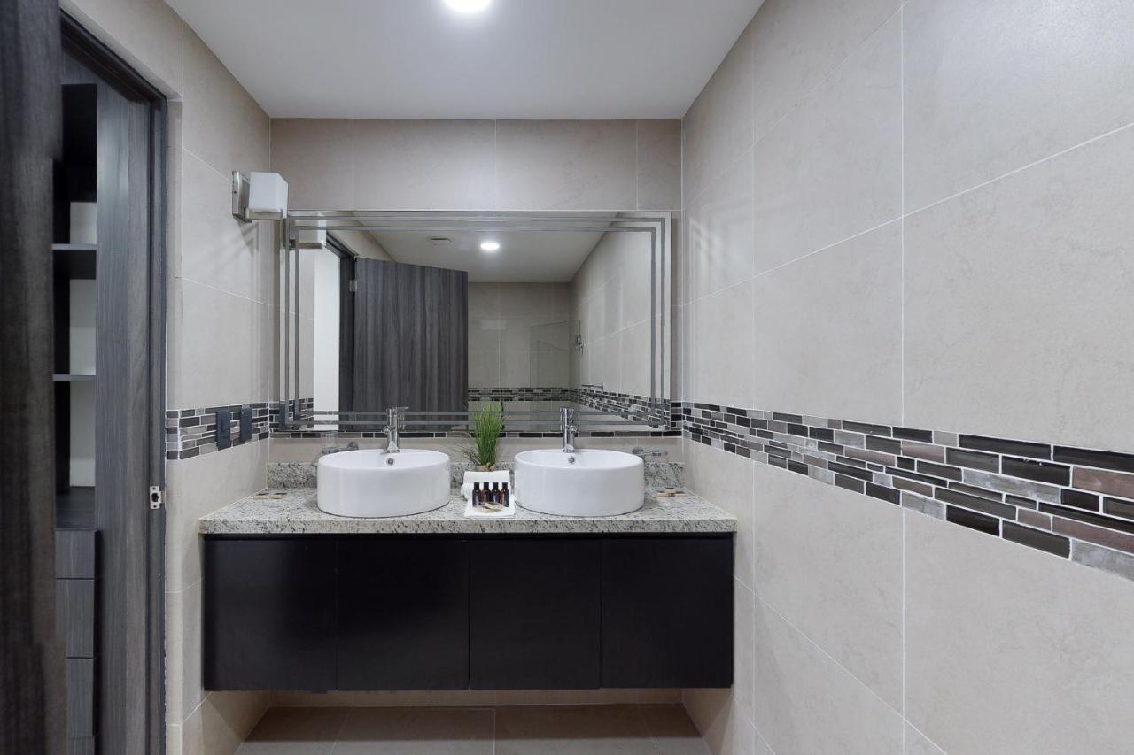Malecon Vg02 At Torre Montevideo Apartment *