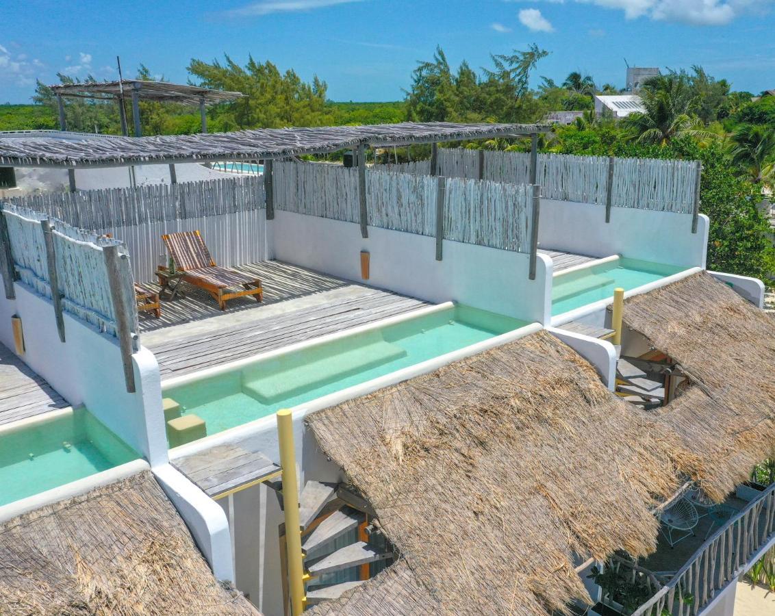 Punta Blanca House Hotel *