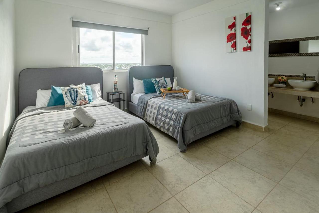 Exclusive Building 6 People 3 Cable Televisions 2 Swimming Pools Balcony, Cancún