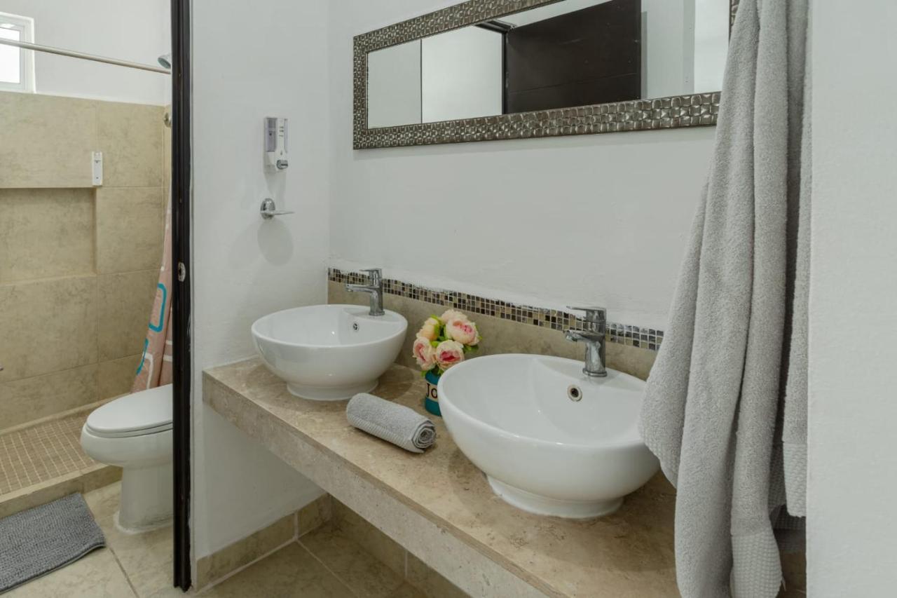 Exclusive Building 6 People 3 Cable Televisions 2 Swimming Pools Balcony, * Cancún