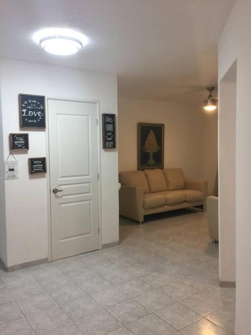 Casa Monik, A Dos Pasos De La Playa Villa Cancún