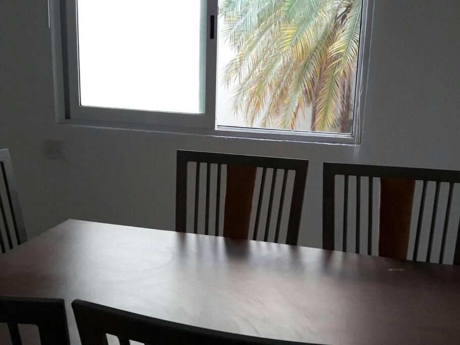 Cozy Townhouse In Great Location Apartamento *