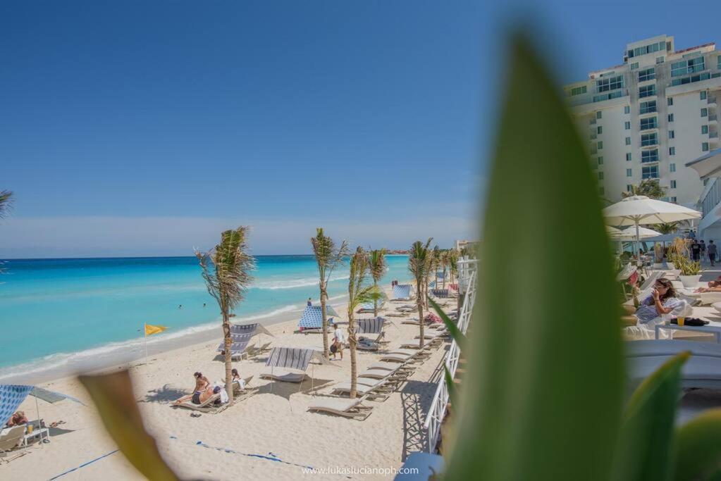 Apartamento Hermoso Estudio Frente Al Mar 02, Nuevo Cancún
