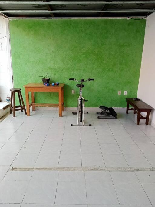 Casa Agradable Con Patio, Seguridad 24/7 Centrica *