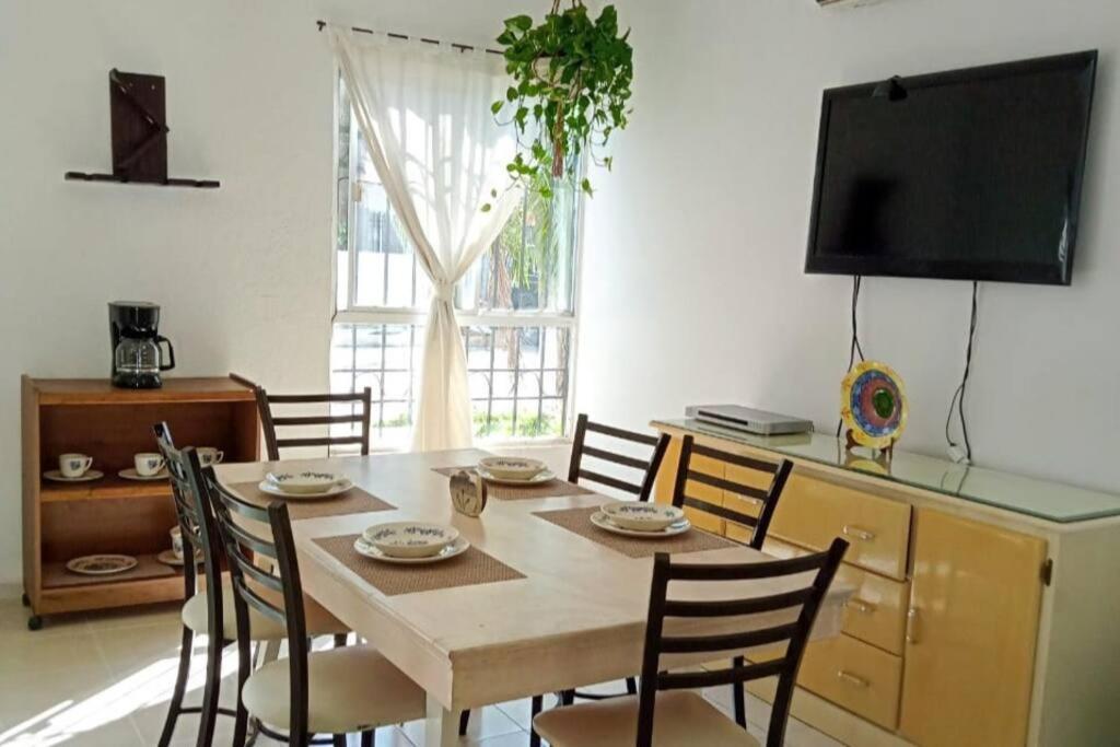 Сasa de vacaciones Casa Agradable Con Patio, Seguridad 24/7 Centrica