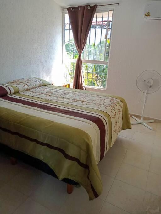Casa Agradable Con Patio, Seguridad 24/7 Centrica Сasa de vacaciones