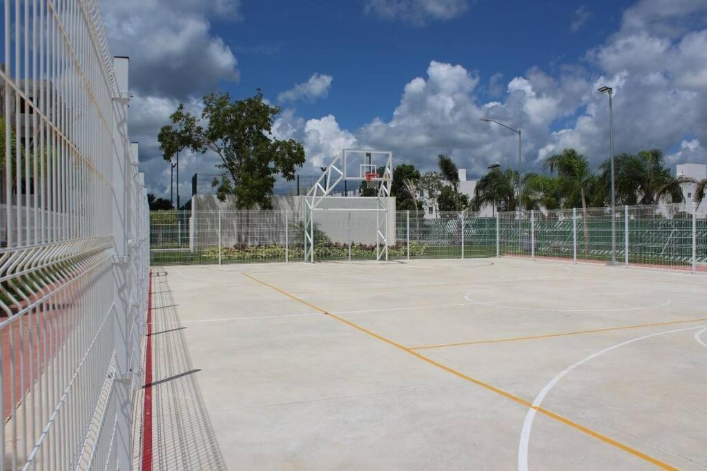 Casa Guerra En Maderos Residencial -ideal Familias Сasa de vacaciones Cancún