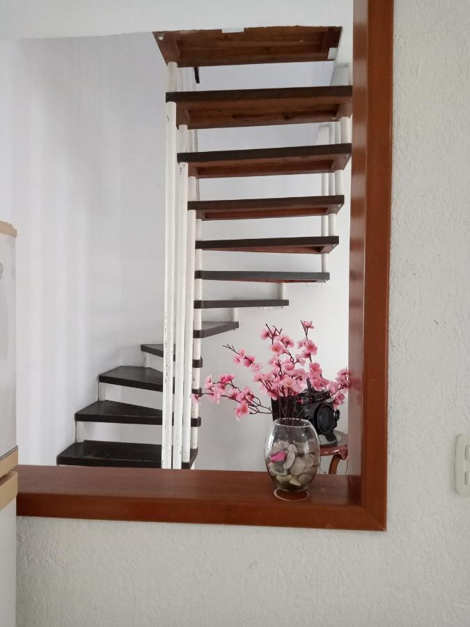 Casa Agradable Con Patio, Seguridad 24/7 Centrica Сasa de vacaciones *