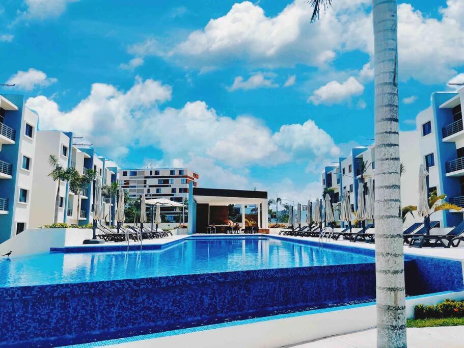 Moderno * Cancun