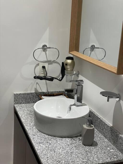 Moderno * Cancun