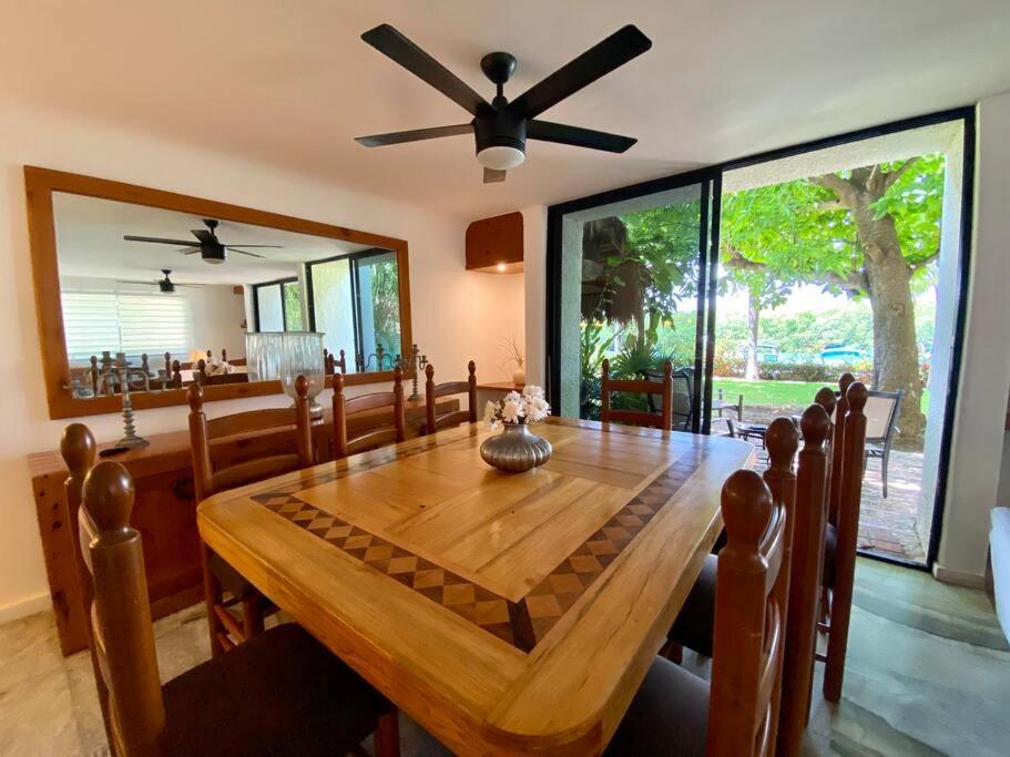Villa Delightful Waterfront By Casa Paraiso Cancún