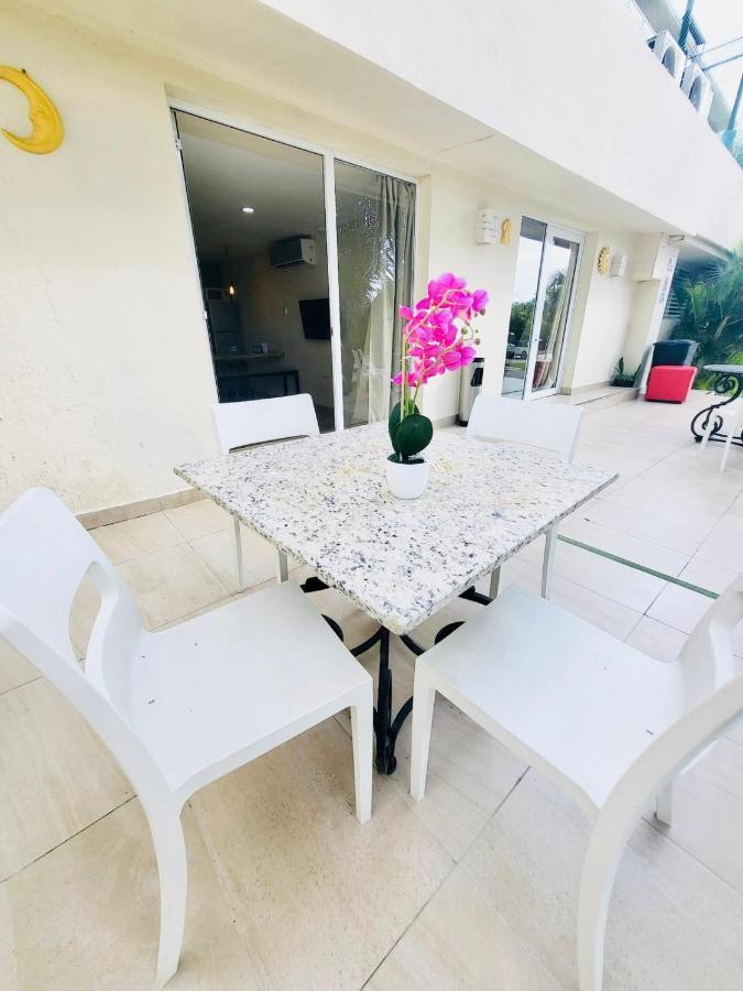 Apartamento Departamentos Al Lado Del Mar En Zona Hotelera *