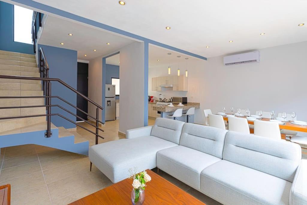 Fantastica Casa Con Alberca,tvs, Netflix, Y A/a Сasa de vacaciones *