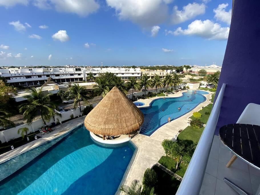 & Office Pool Apartamento *