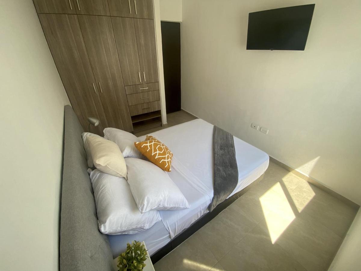Casa Familiar Cerca De La Playa Con Terraza Privada Cancún