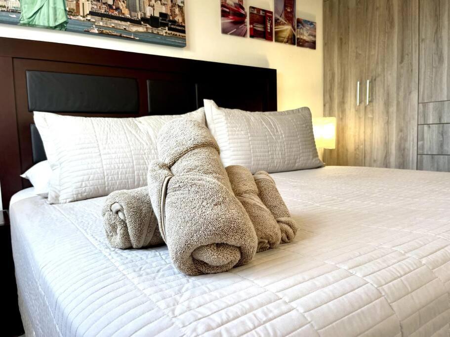 Holiday home 3br Beautiful House With Pool Close To The Beach! *