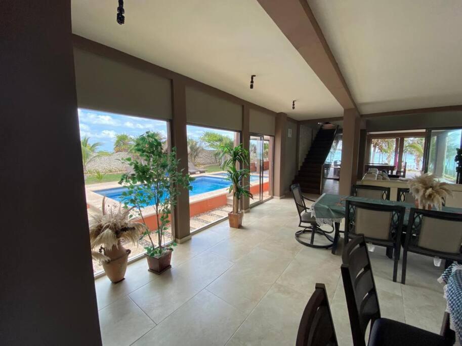 Casa Frente Al Mar Don Cancino Villa Cancún