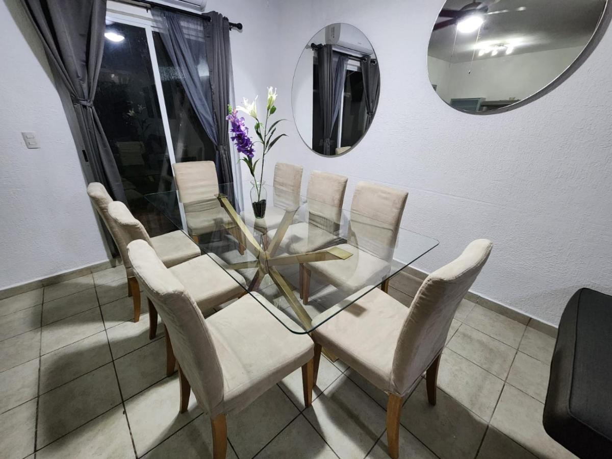 Hermosa Casa En Jardines Cancún