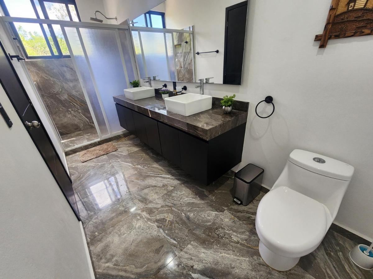 Beautiful Modern House Private Pool Cancún