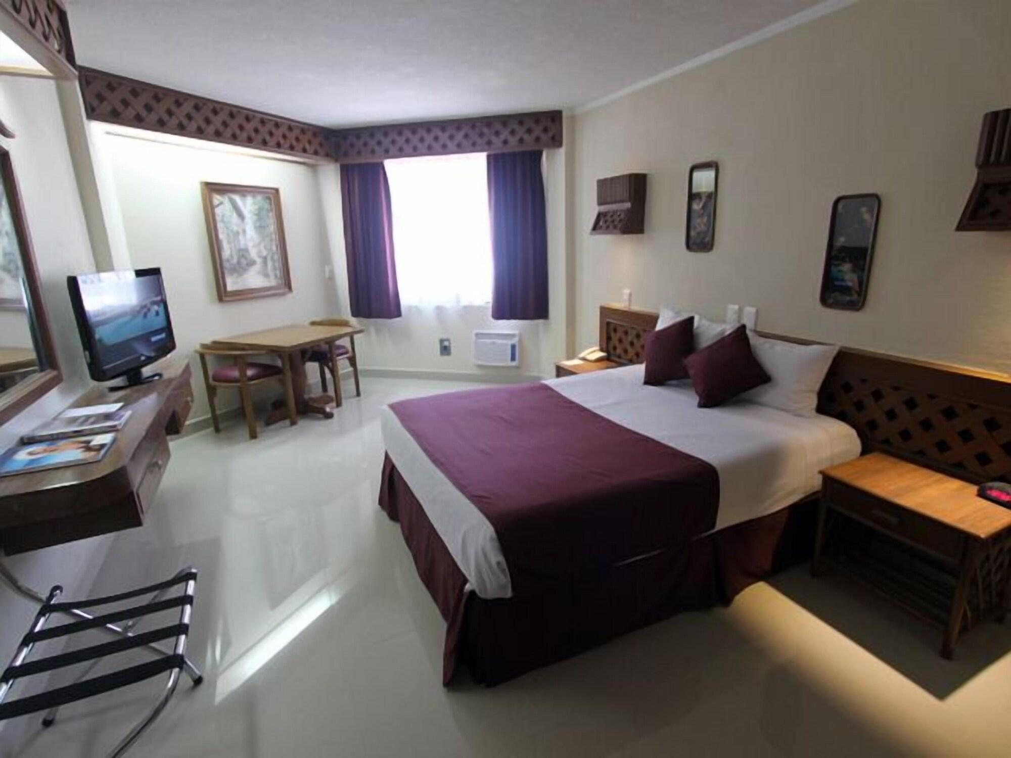Hotel Plaza Kokai 4*