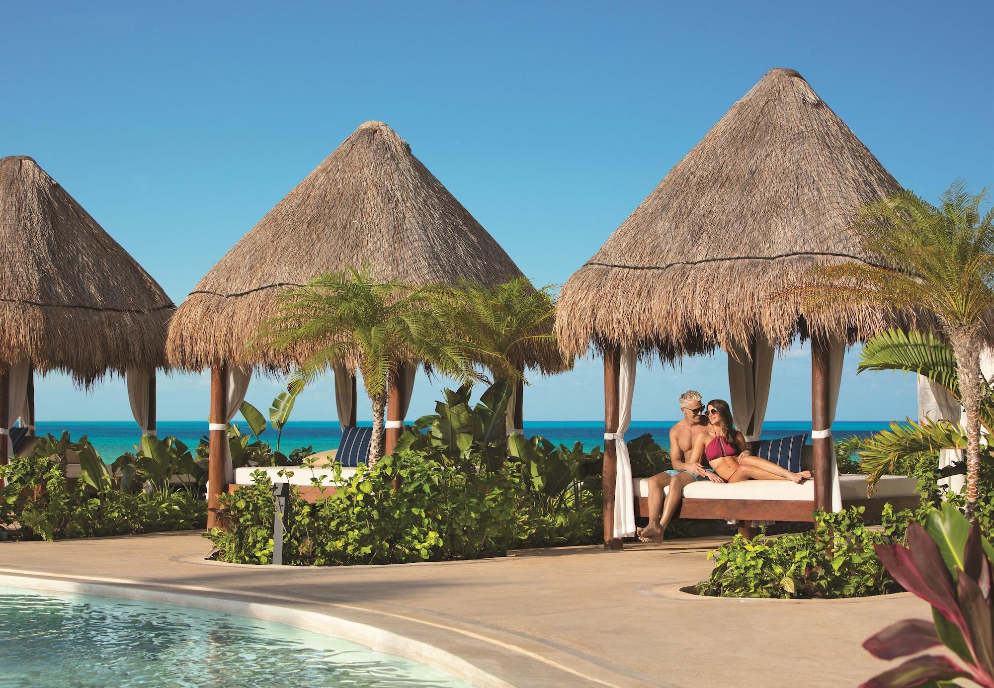 Resort Dreams Playa Mujeres Golf &