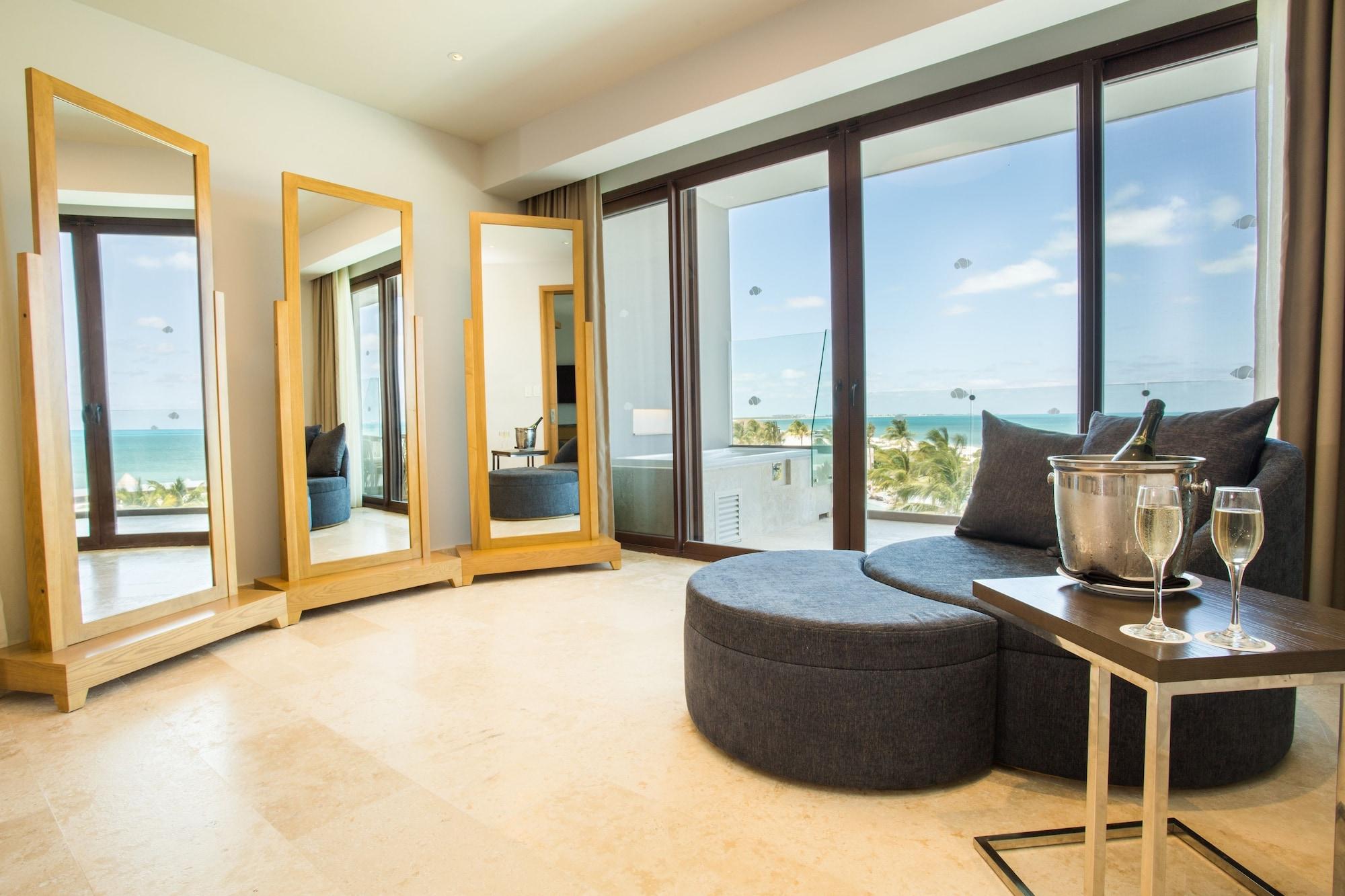 Resort Dreams Playa Mujeres Golf & 5*
