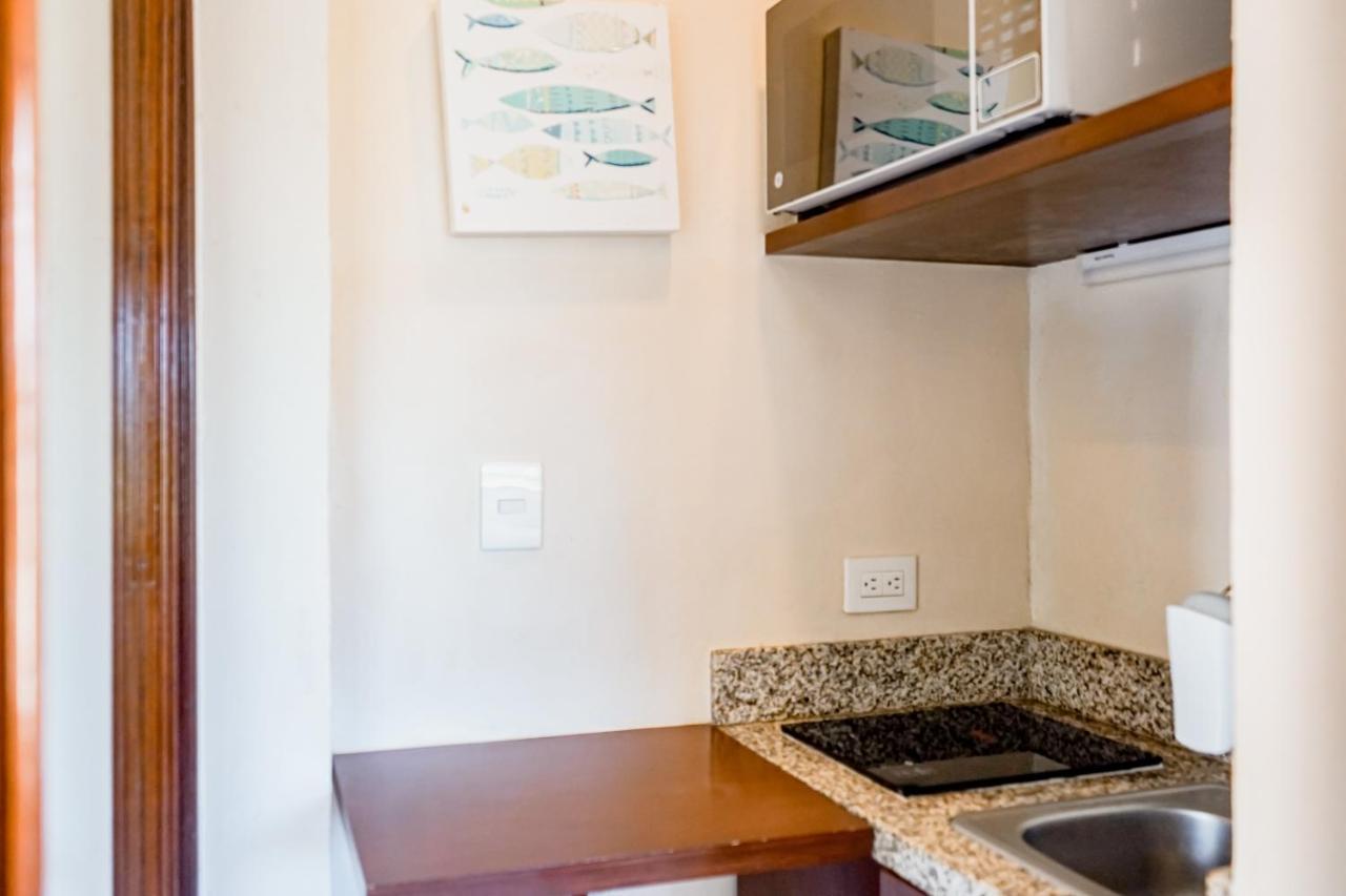 Residencial Cascadas, House # 9