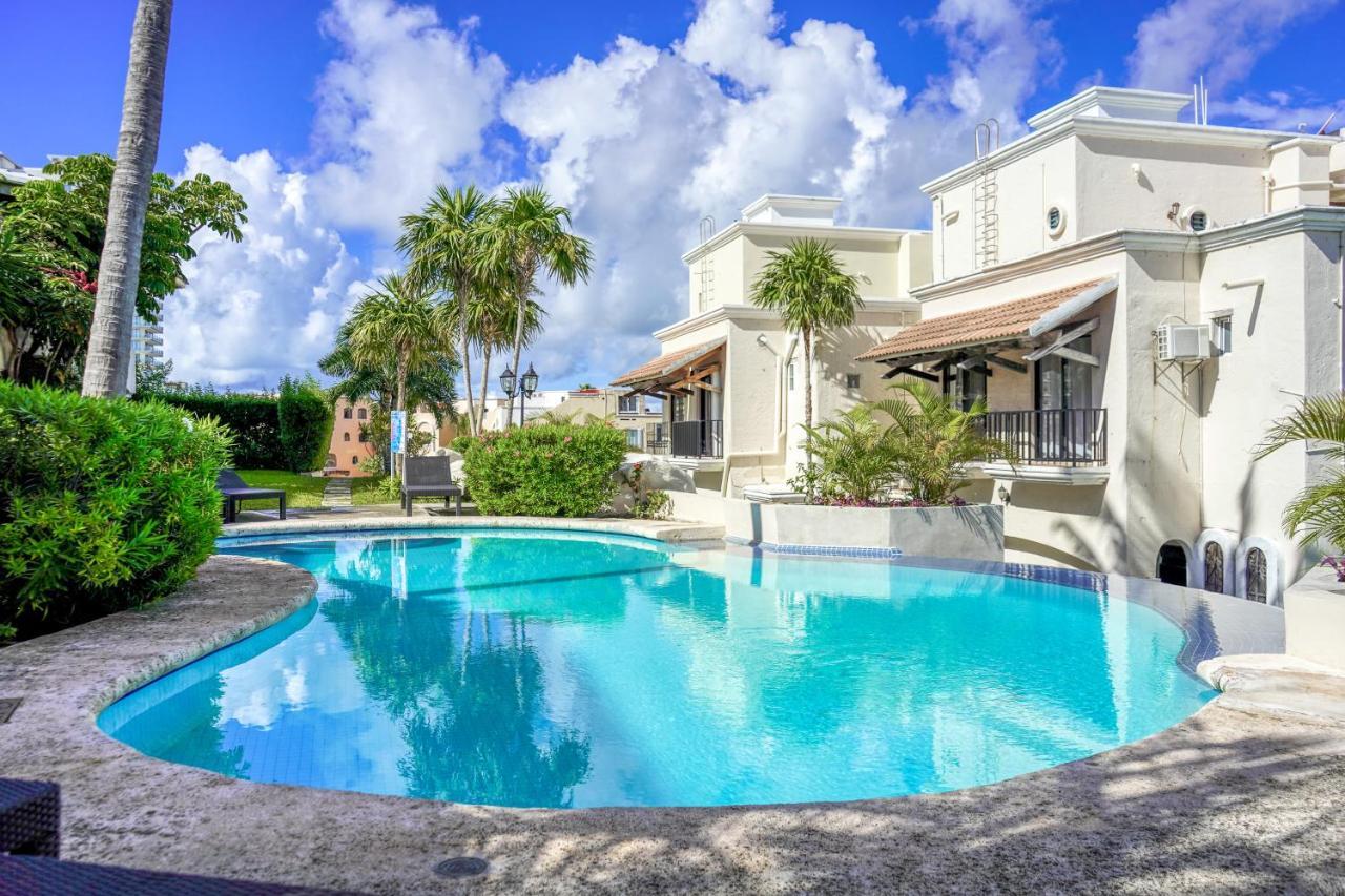 Residencial Cascadas, House # 9 Cancún