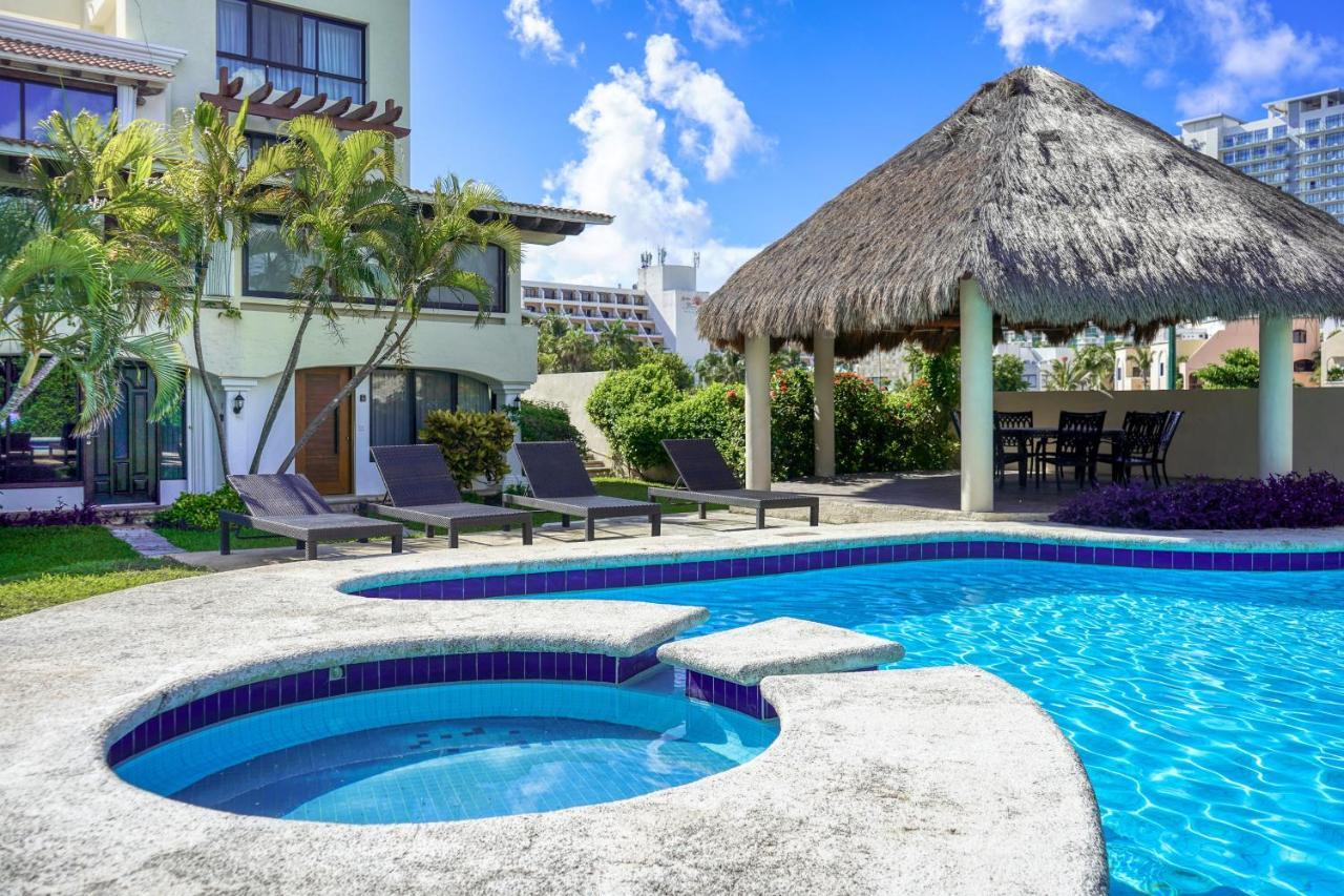 Residencial Cascadas, House # 9 Cancún